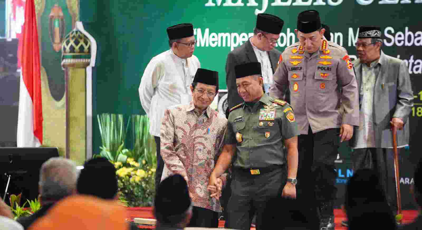 Panglima TNI Hadiri Pembukaan Musyawarah Kerja Nasional IV MUI