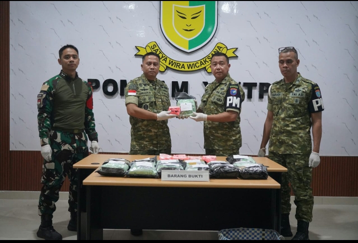 Satgas Yonarmed 19/Bogani Gagalkan Penyelundupan 32,2452 KG Sabu dan 4.867 Butir Ekstasi di Perbatasan RI–Malaysia